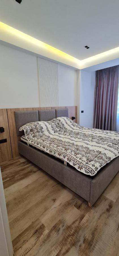 Oasis-Rent Lejlighed Chişinău Eksteriør billede